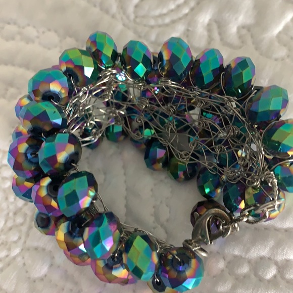 Stunning sparkling beaded cuff bracelet - Picture 3 of 9